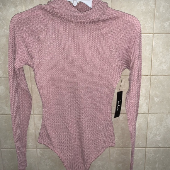 Lulu’s Adelyne Mauve Long Sleeve Bodysuit - Picture 3 of 16